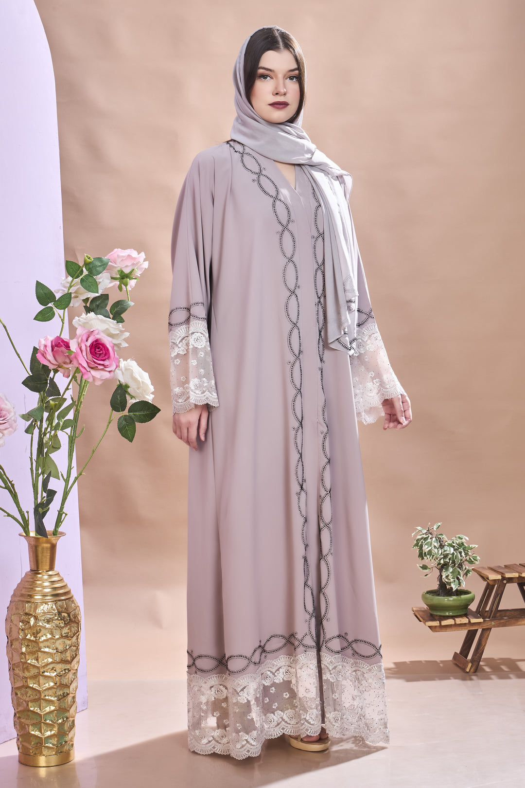 Elegant Mauve Embellished Abaya