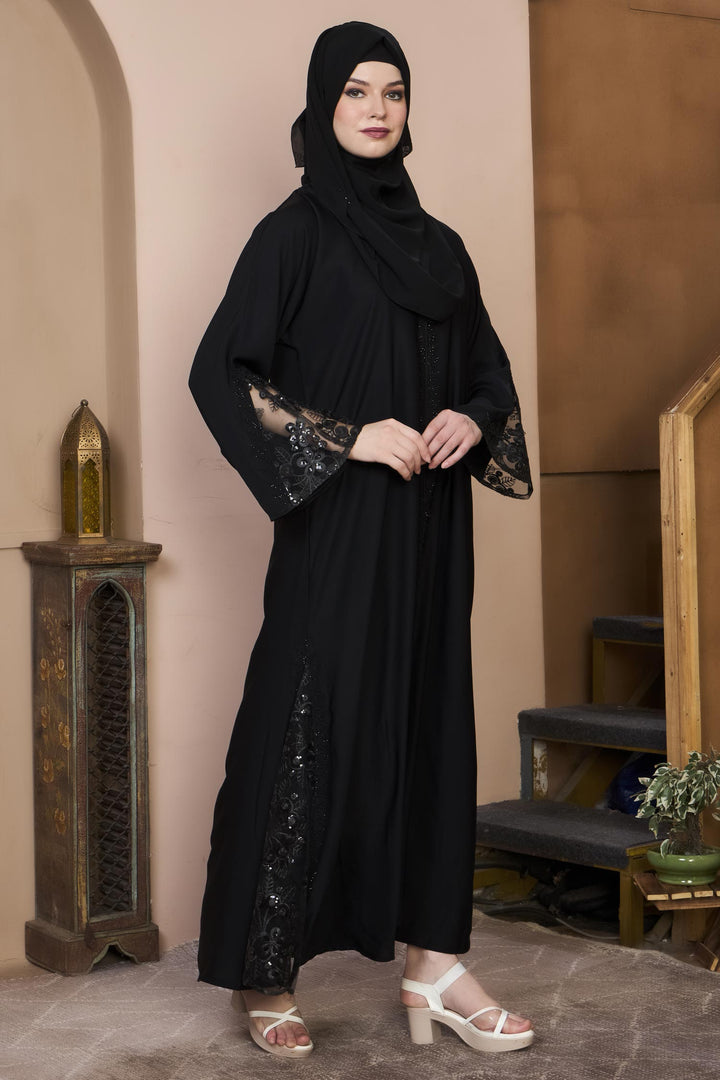 Noir Lace Abaya