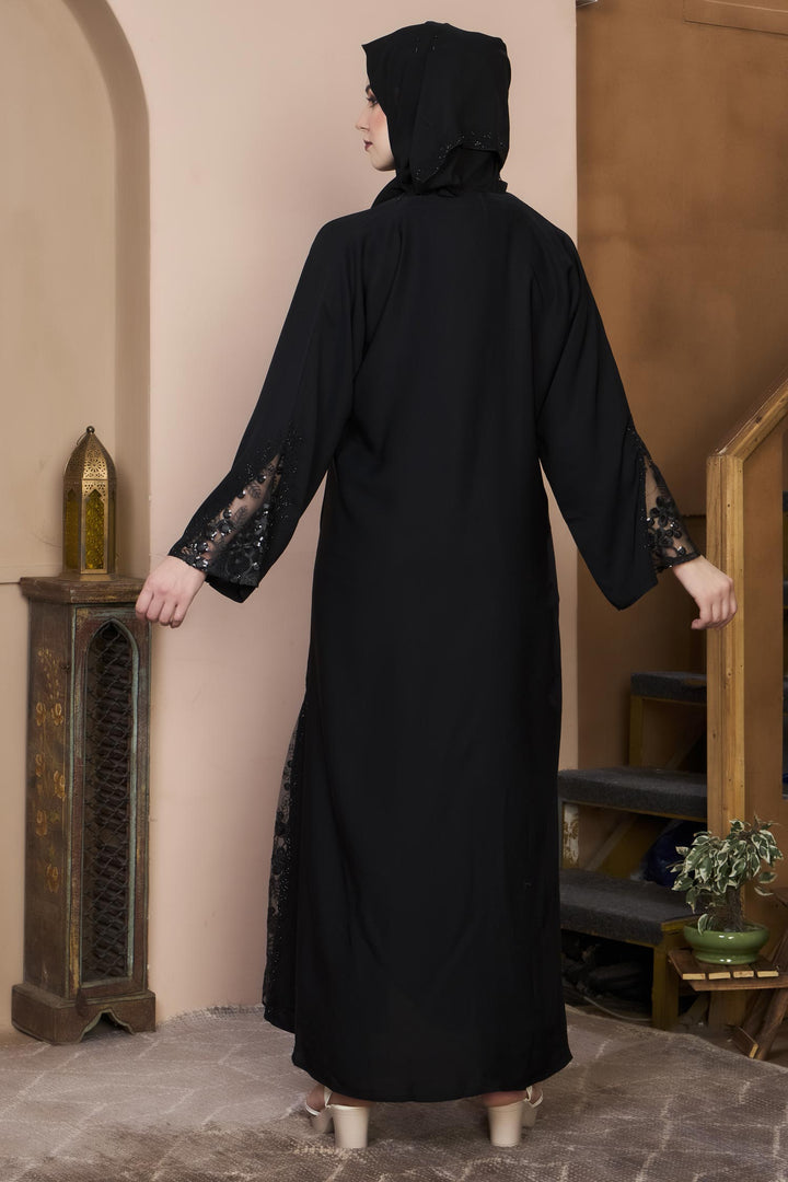 Noir Lace Abaya