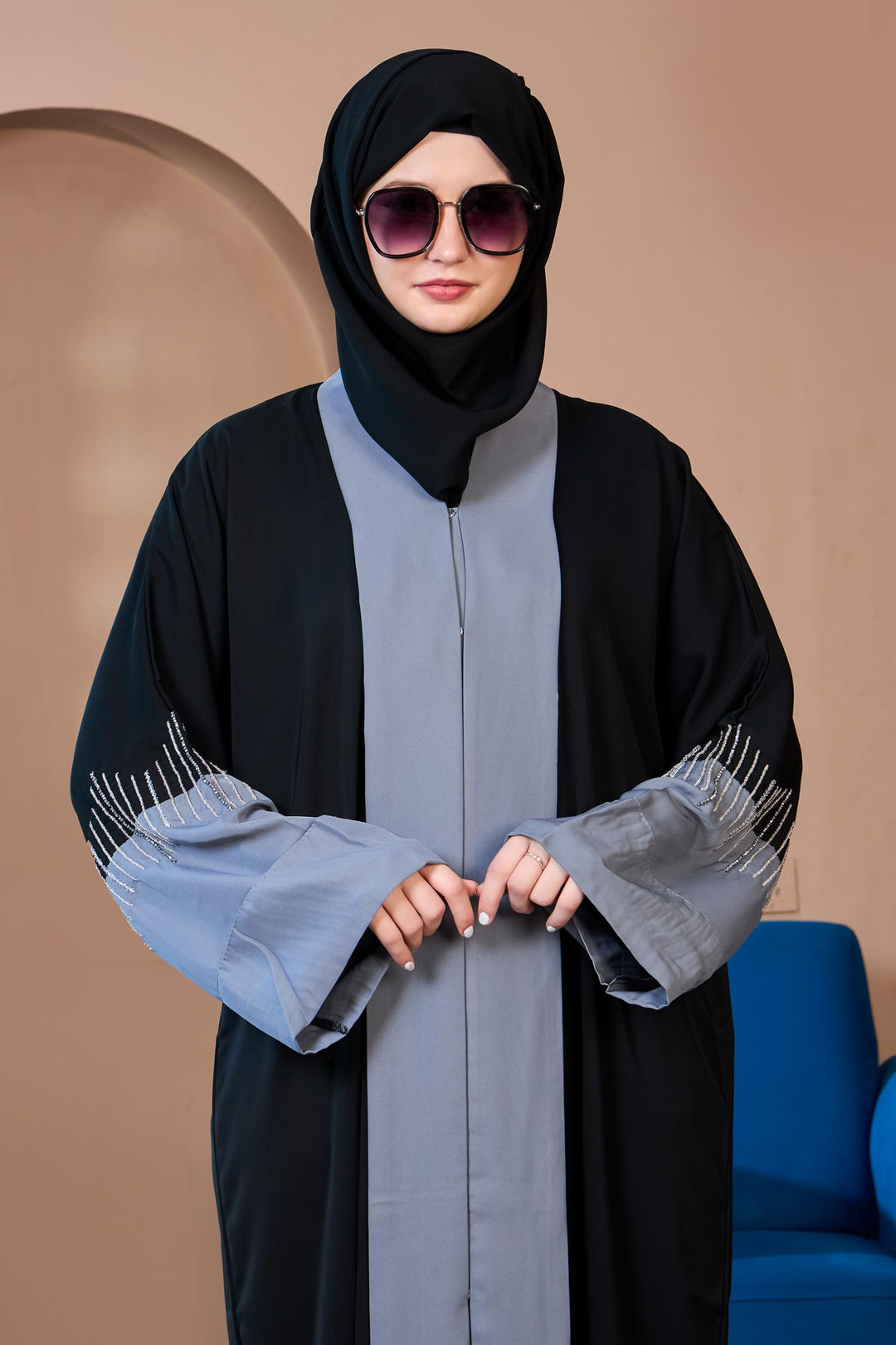 Silver Aura Abaya