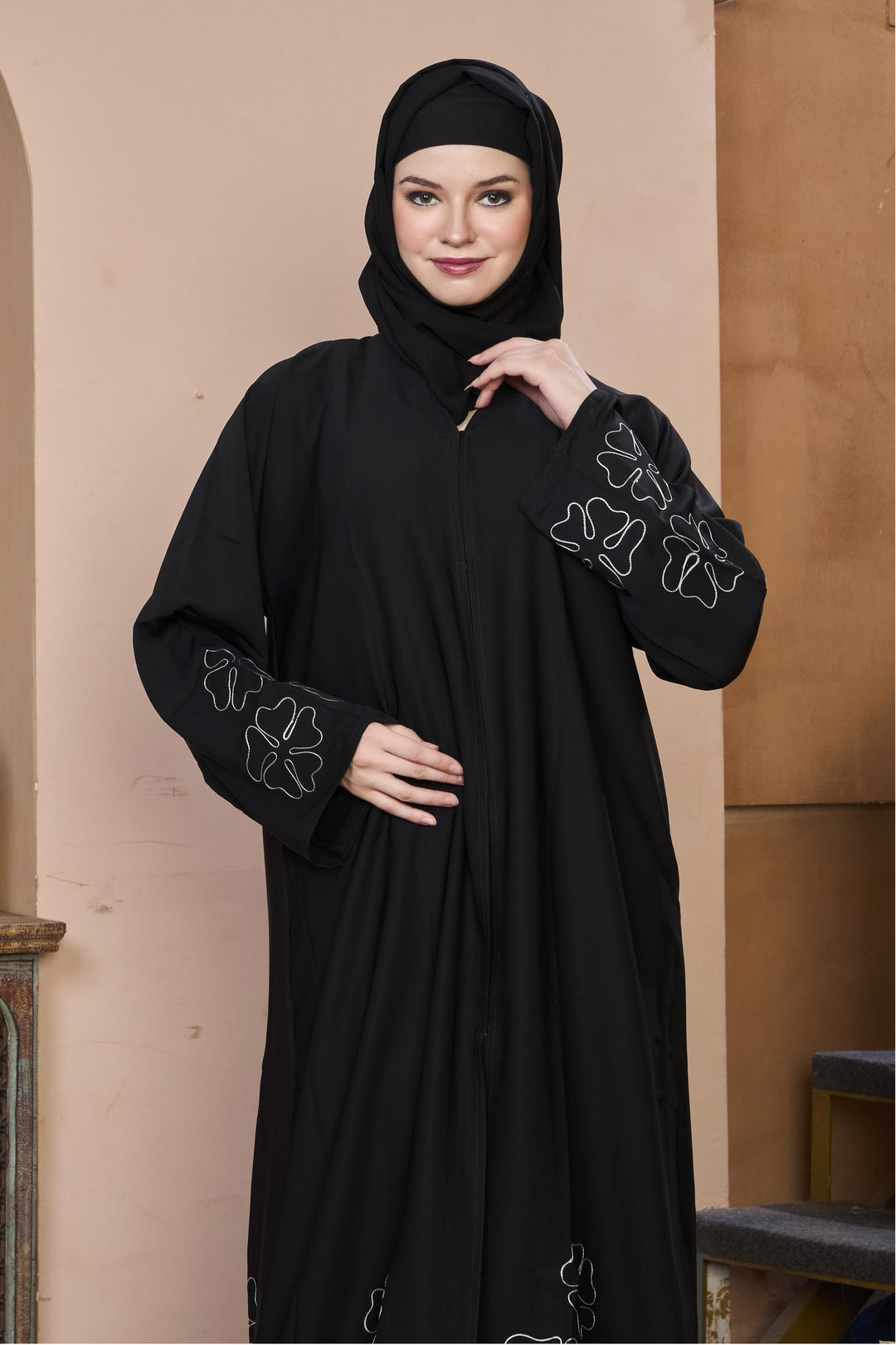 Black Floral Outline Abaya