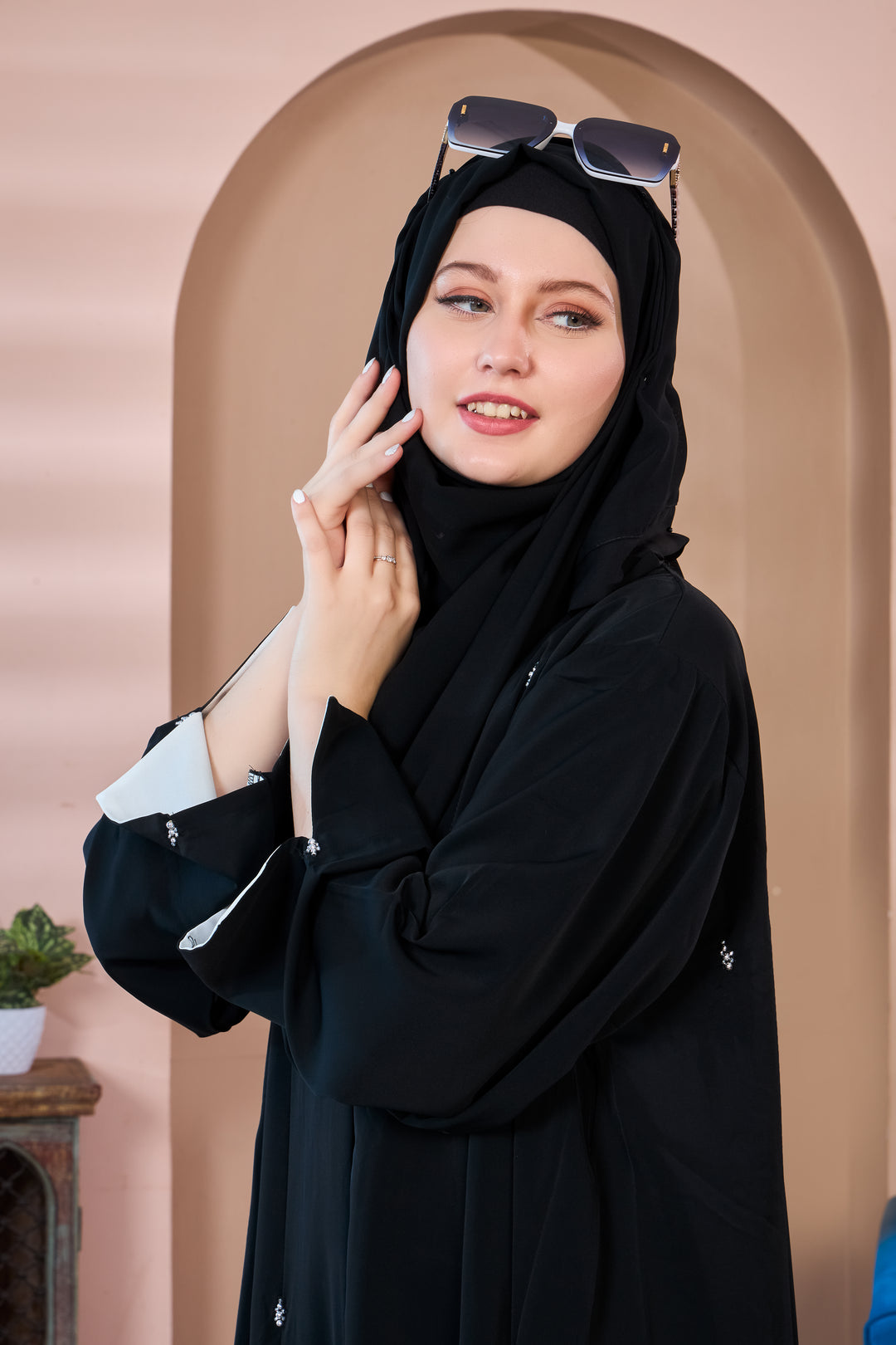 Silver Bloom Abaya