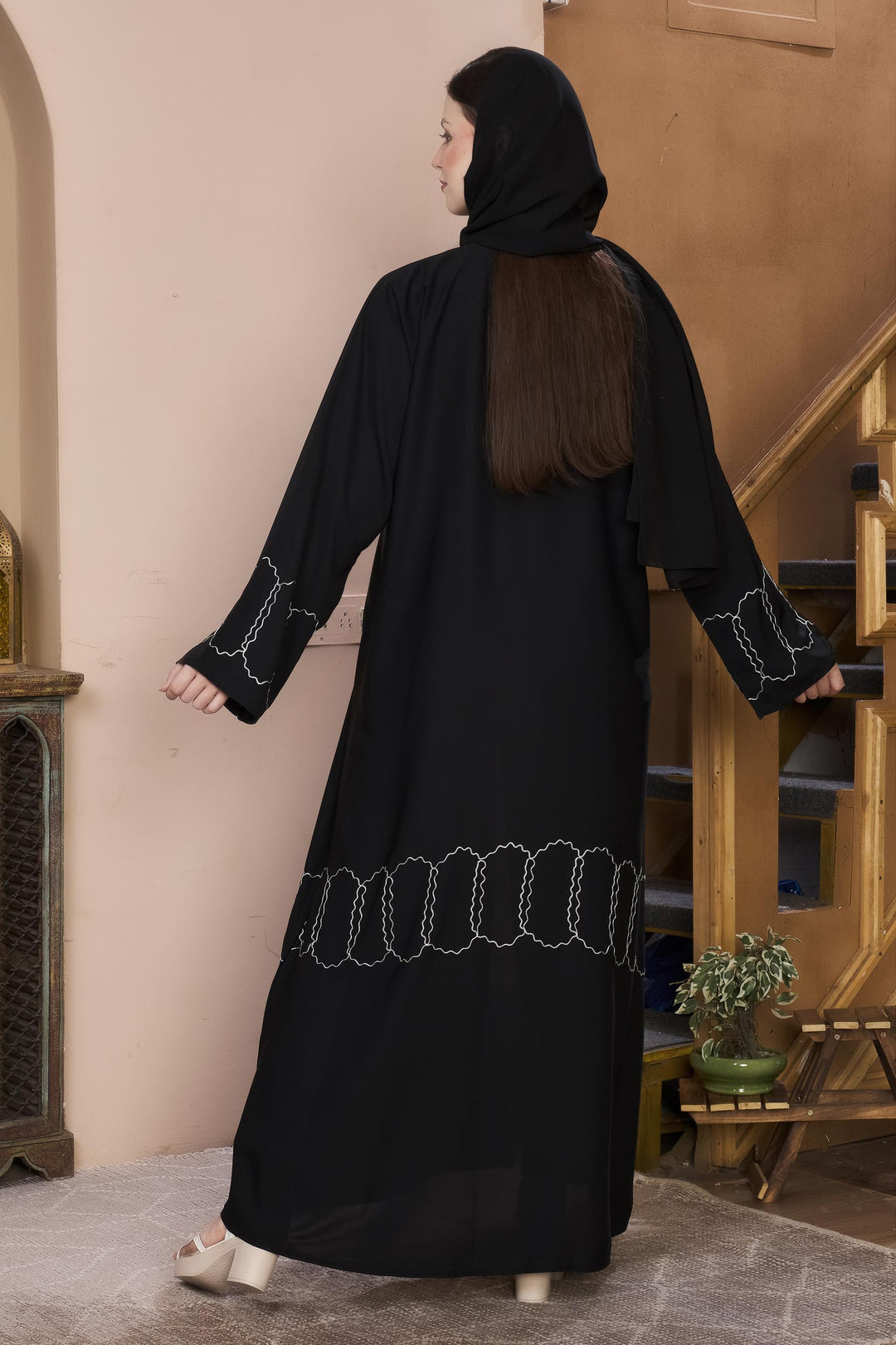 Black Wave Embroidery Abaya