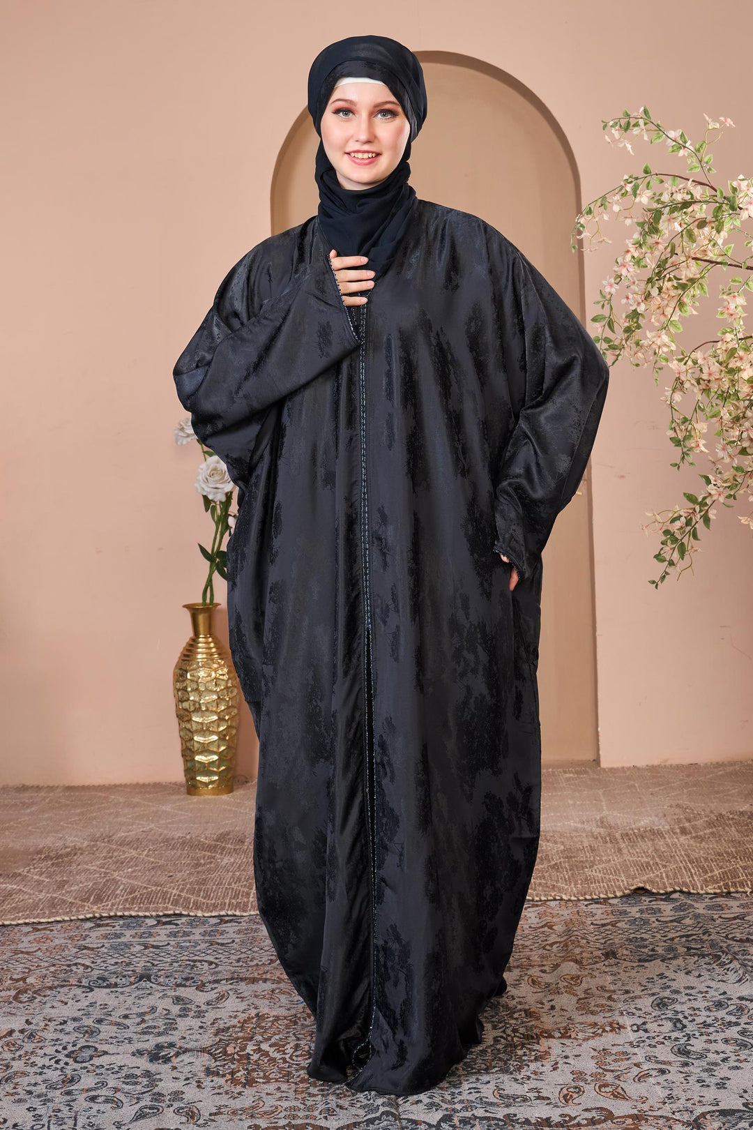 Noir Textured Abaya