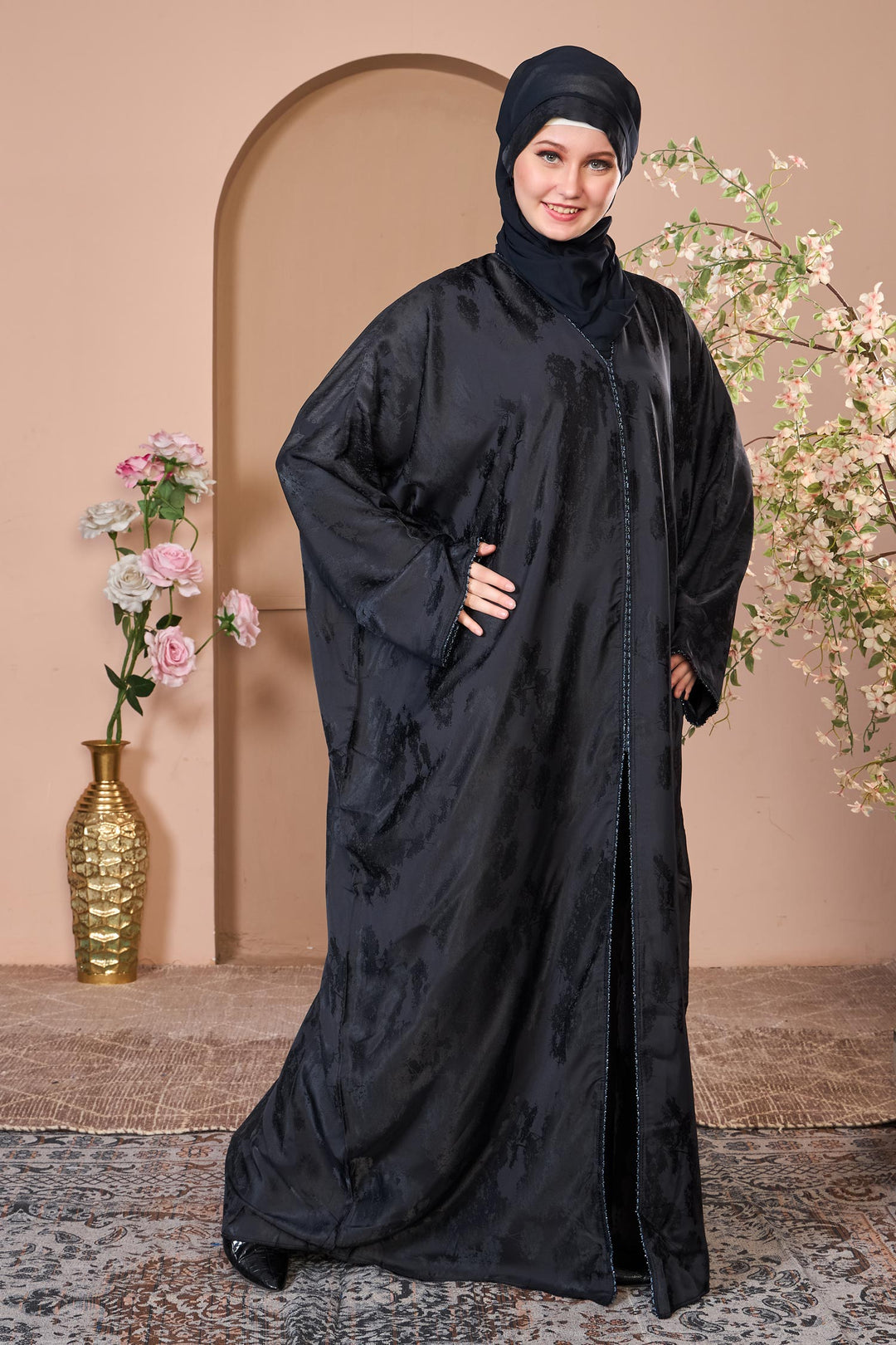 Noir Textured Abaya