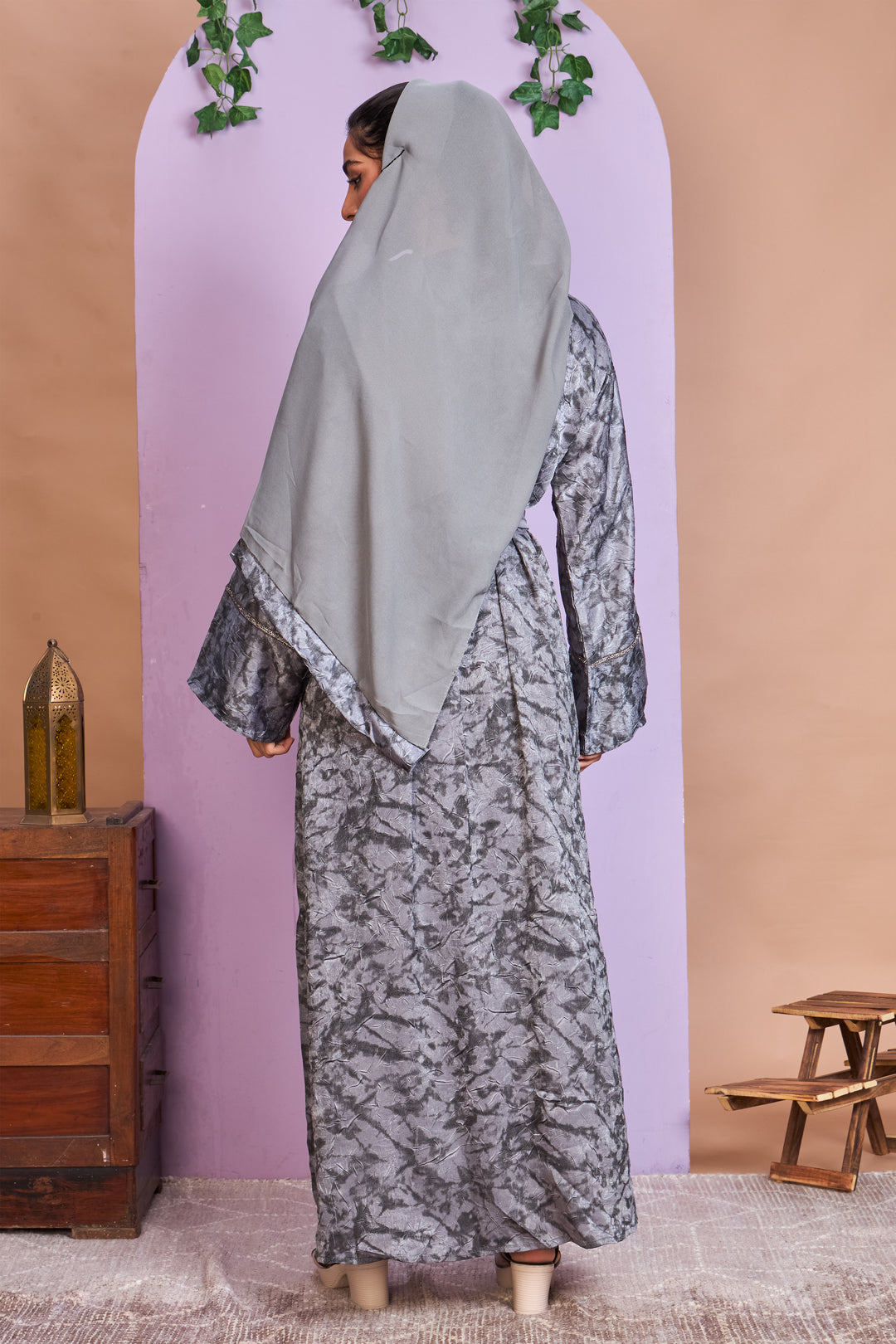 Smokey Grey Textured Open Abaya