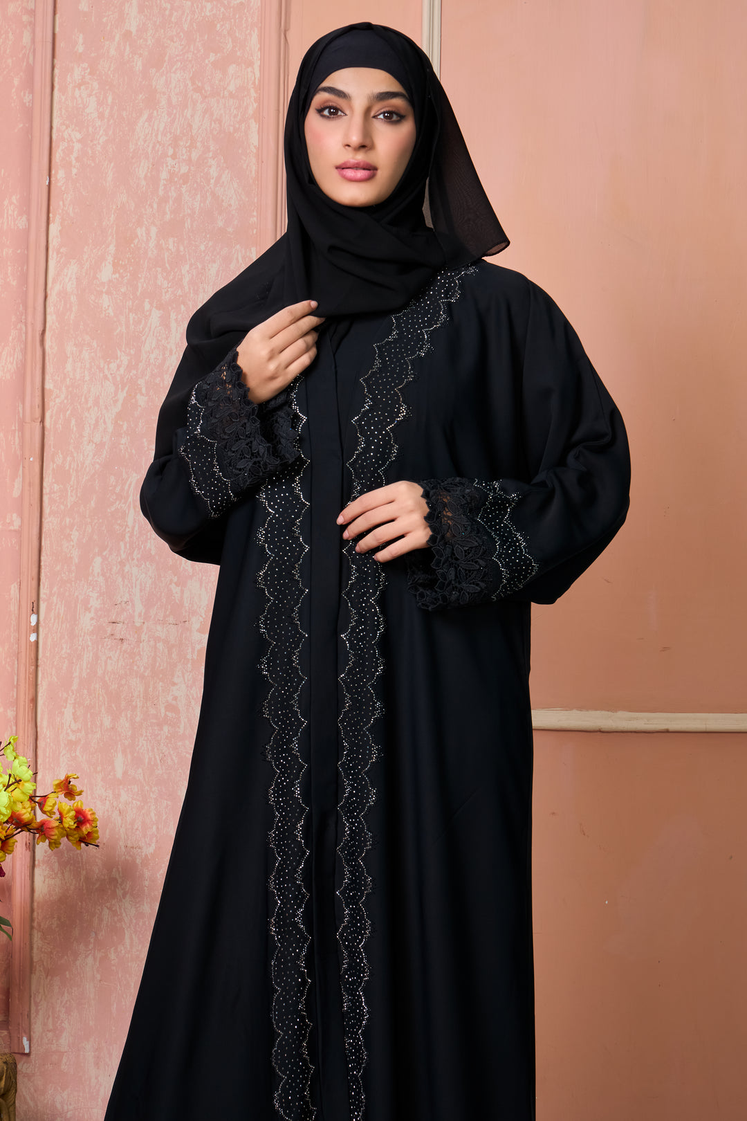 Noir Lace Elegance Abaya