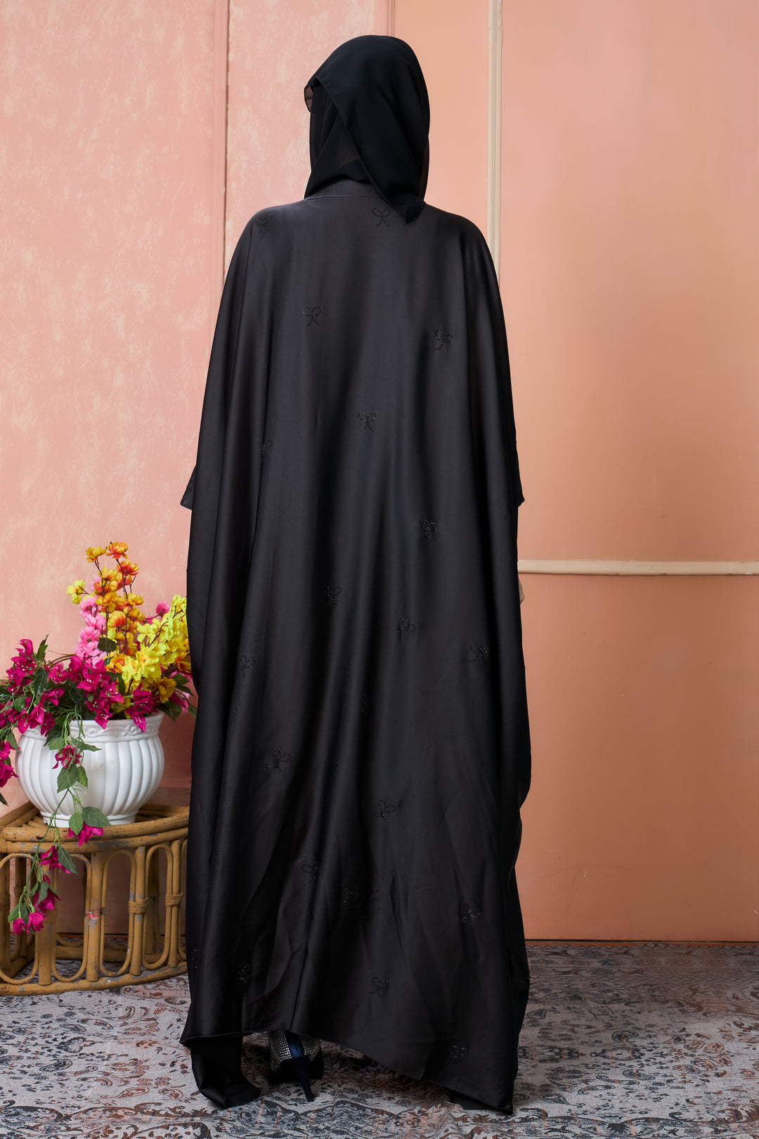 Noir Bow Cape Abaya Set