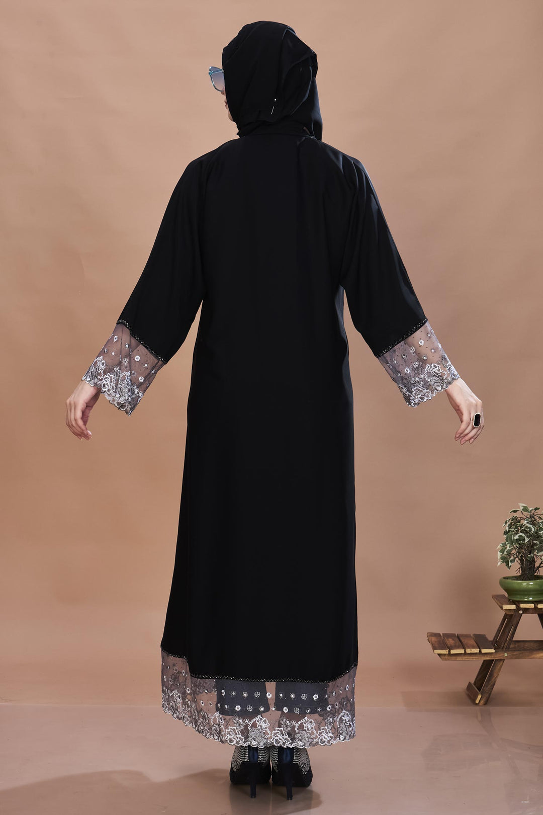 Black Lace Trim Abaya